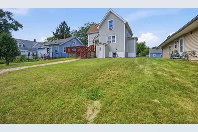 2331 18th Avenue, Rockford, IL 61104 - Photo 3