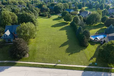 1211 Mink Trail, Cary, IL 60013 - Photo 5