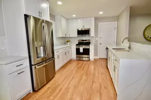 26890 N Longwood Rd, Lake Forest, IL 60045 - Photo 9