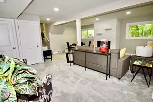 26890 N Longwood Rd, Lake Forest, IL 60045 - Photo 21