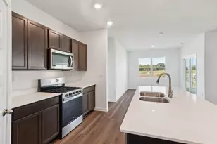17501 W Windemere Cir, Lockport, IL 60441 - Photo 11