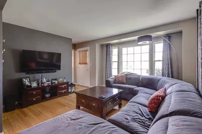218 S Addison Street, Bensenville, IL 60106 - Photo 3
