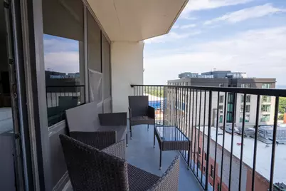 1560 N Sandburg Terrace #1506, Chicago, IL 60610 - Photo 23