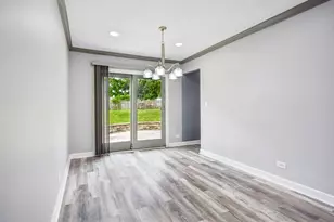 89 Foxcroft Rd, Naperville, IL 60565 - Photo 11