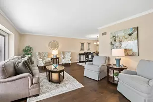 1414 W Allison Ct, Arlington Heights, IL 60005 - Photo 5