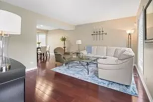 28 Hampton St, Cary, IL 60013 - Photo 3