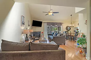 2006 Teton Pkwy, Algonquin, IL 60102 - Photo 3