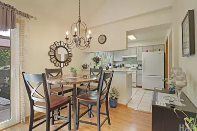 2006 Teton Parkway, Algonquin, IL 60102 - Photo 5