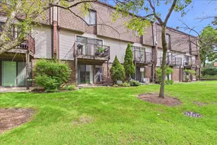 451 Elm St, Deerfield, IL 60015 - Photo 21