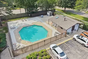 451 Elm St, Deerfield, IL 60015 - Photo 25