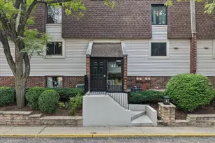 451 Elm St, Deerfield, IL 60015 - Photo 1