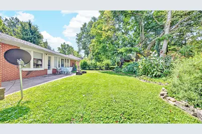10 Walker Drive, Bloomington, IL 61701 - Photo 23