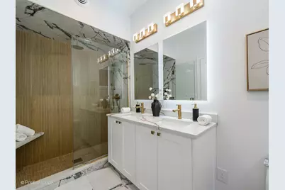 1345 W Grand Avenue #3S, Chicago, IL 60642 - Photo 15