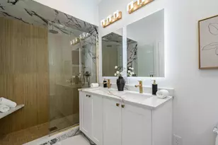 1345 W Grand Ave, Chicago, IL 60642 - Photo 15