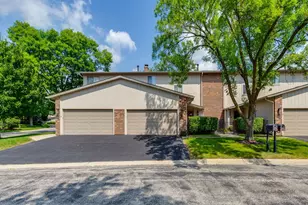 19W182 Ginny Ln, Oak Brook, IL 60523 - Photo 1