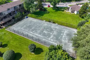 19W182 Ginny Ln, Oak Brook, IL 60523 - Photo 51