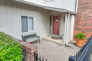 19W182 Ginny Ln, Oak Brook, IL 60523 - Photo 45