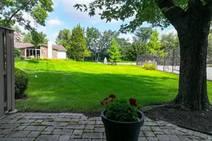 19W182 Ginny Ln, Oak Brook, IL 60523 - Photo 55