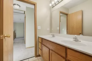 3014 30th St, Zion, IL 60099 - Photo 15