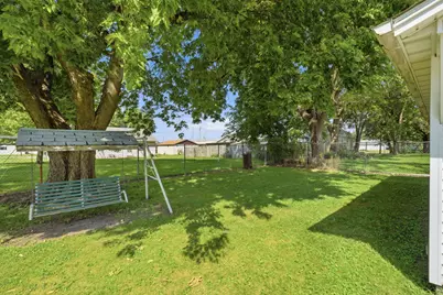 705 SW 4th Street, Aledo, IL 61231 - Photo 21