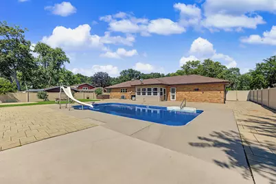 378 Oakwood Drive, Crete, IL 60417 - Photo 27