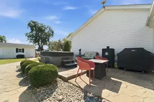 1847 W Tower Dr, Kankakee, IL 60901 - Photo 21