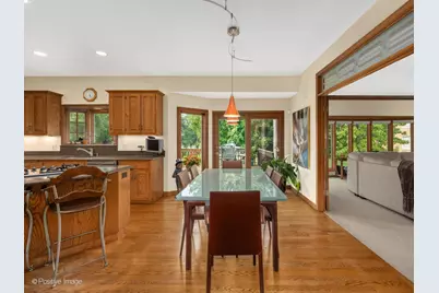 6905 Irish Court, Darien, IL 60561 - Photo 11