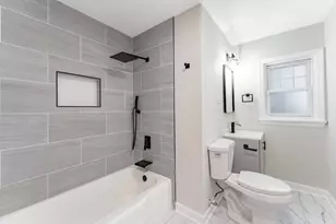 566 Hirsch Ave, Calumet City, IL 60409 - Photo 17