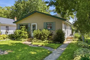 1813 Gilead Ave, Zion, IL 60099 - Photo 1