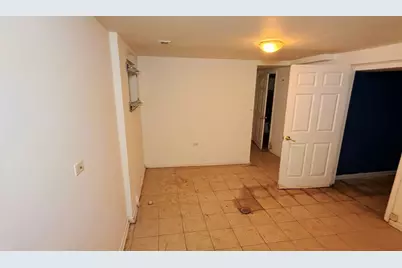 15237 Marshfield Avenue, Harvey, IL 60426 - Photo 13
