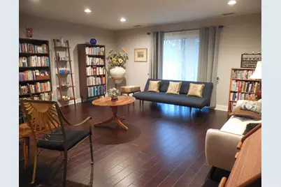 4000 Dundee Road #203B, Northbrook, IL 60062 - Photo 5