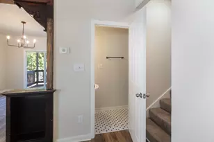 532 N 7th St, Dekalb, IL 60115 - Photo 5