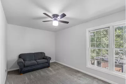 532 N 7th Street, Dekalb, IL 60115 - Photo 13