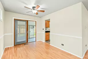 357 N Clarendon Ave, Lombard, IL 60148 - Photo 7