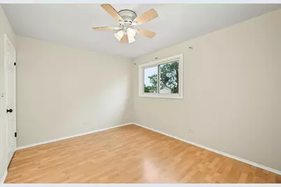 357 N Clarendon Avenue, Lombard, IL 60148 - Photo 15