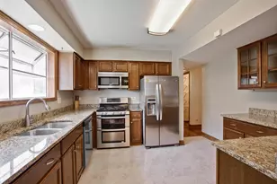 417 Lamont Terrace, Buffalo Grove, IL 60089 - Photo 13