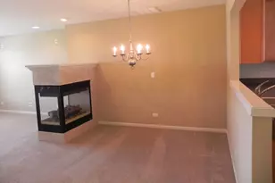 1137 Reserve Dr, Elgin, IL 60124 - Photo 3