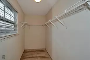 582 Declaration Ln, Aurora, IL 60502 - Photo 13