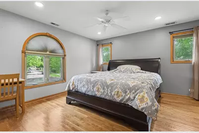 2945 Hartzell Street, Wilmette, IL 60091 - Photo 19