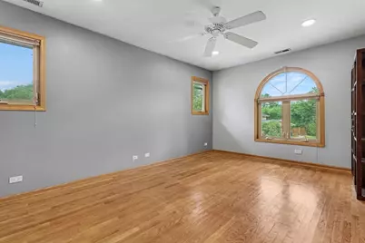 2945 Hartzell Street, Wilmette, IL 60091 - Photo 23