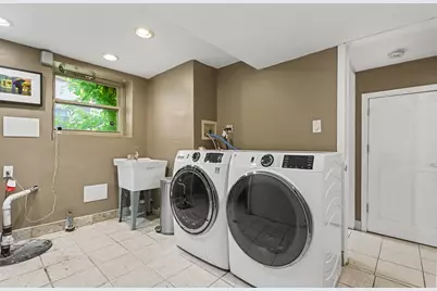 2945 Hartzell Street, Wilmette, IL 60091 - Photo 27