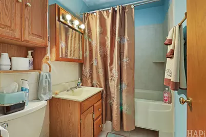 1012 Elder Avenue, McHenry, IL 60051 - Photo 11