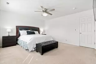 206 N Cornerstone Dr, Volo, IL 60020 - Photo 11
