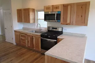 403 Garfield St, Harvard, IL 60033 - Photo 9