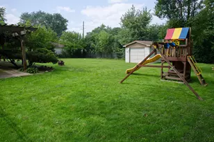 16W320 94th St, Burr Ridge, IL 60527 - Photo 17