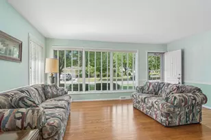 1145 S Haddow Ave, Arlington Heights, IL 60005 - Photo 3