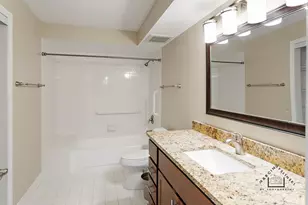6540 W Irving Park Rd, Chicago, IL 60634 - Photo 9