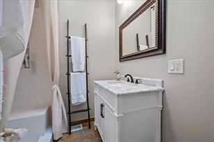 872 Virginia Rd, Highland Park, IL 60035 - Photo 17