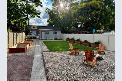 923 Dunlop Avenue, Forest Park, IL 60130 - Photo 13