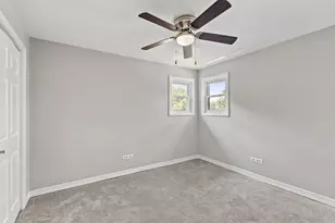 6846 W Lode Dr, Worth, IL 60482 - Photo 13